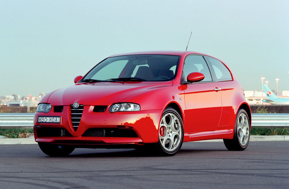 Замена аккумулятора Alfa-Romeo 147