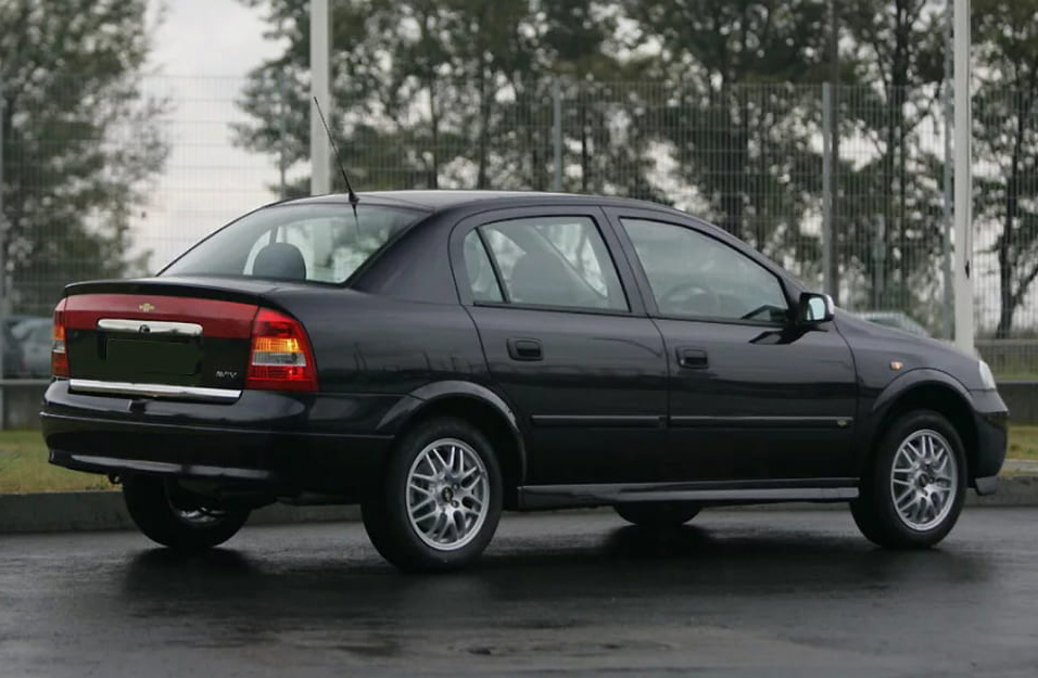 Замена аккумулятора Chevrolet Viva
