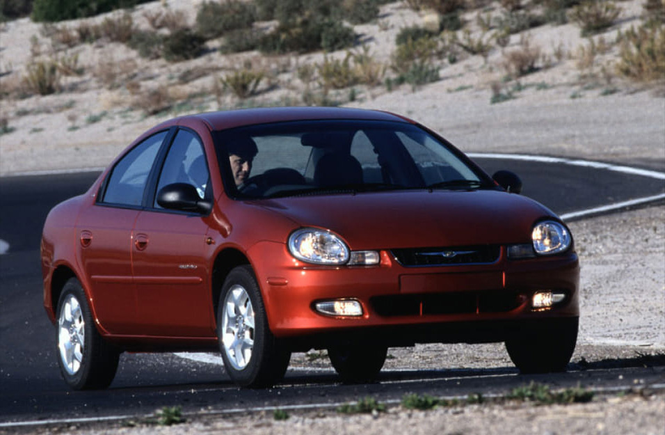 Замена аккумулятора Chrysler Neon